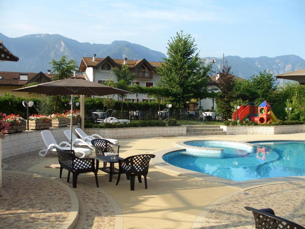 Hotel Bellaria Левико-Терме Экстерьер фото
