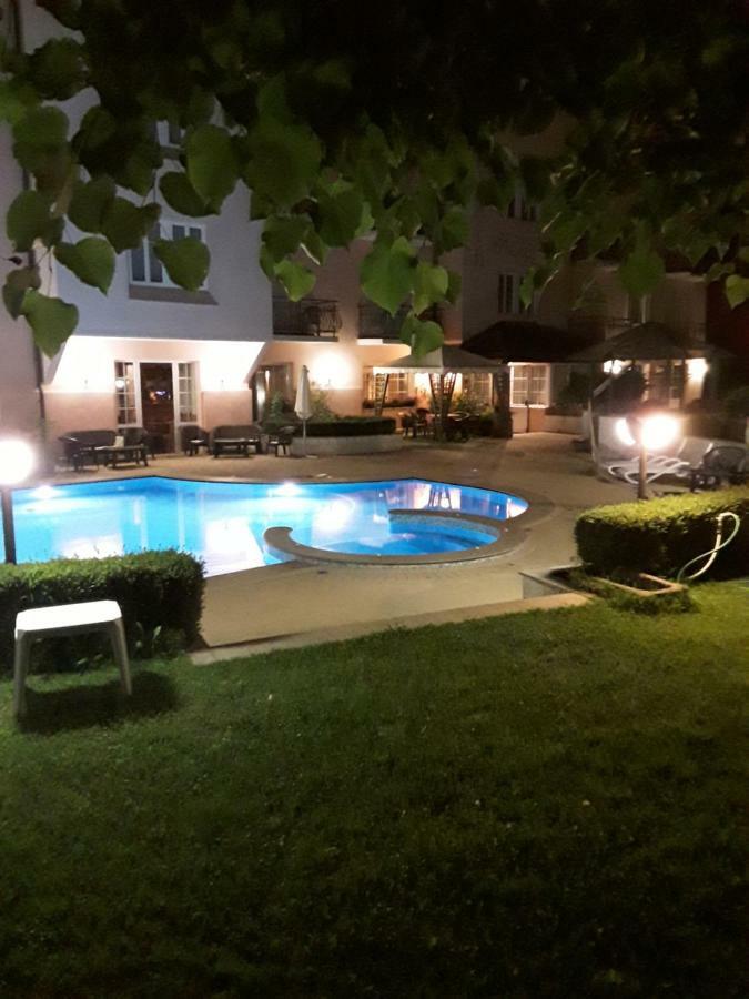 Hotel Bellaria Левико-Терме Экстерьер фото