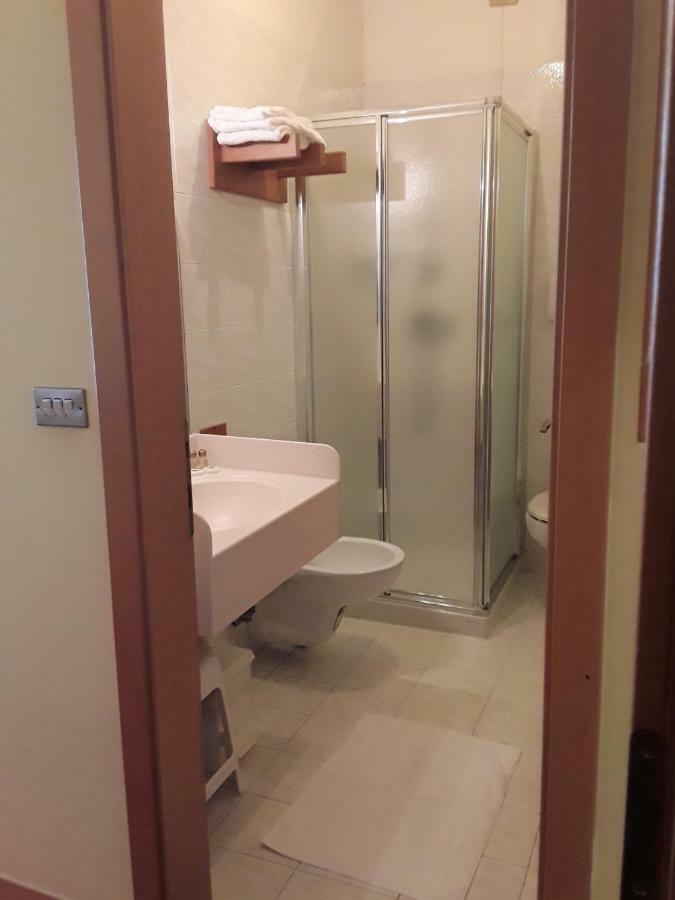 Hotel Bellaria Левико-Терме Экстерьер фото